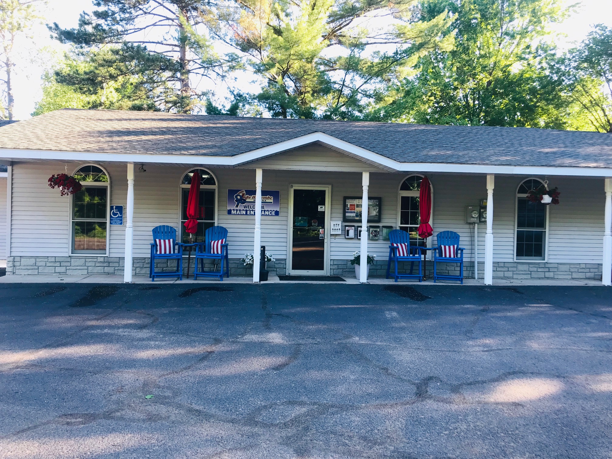 la-holcombe-location